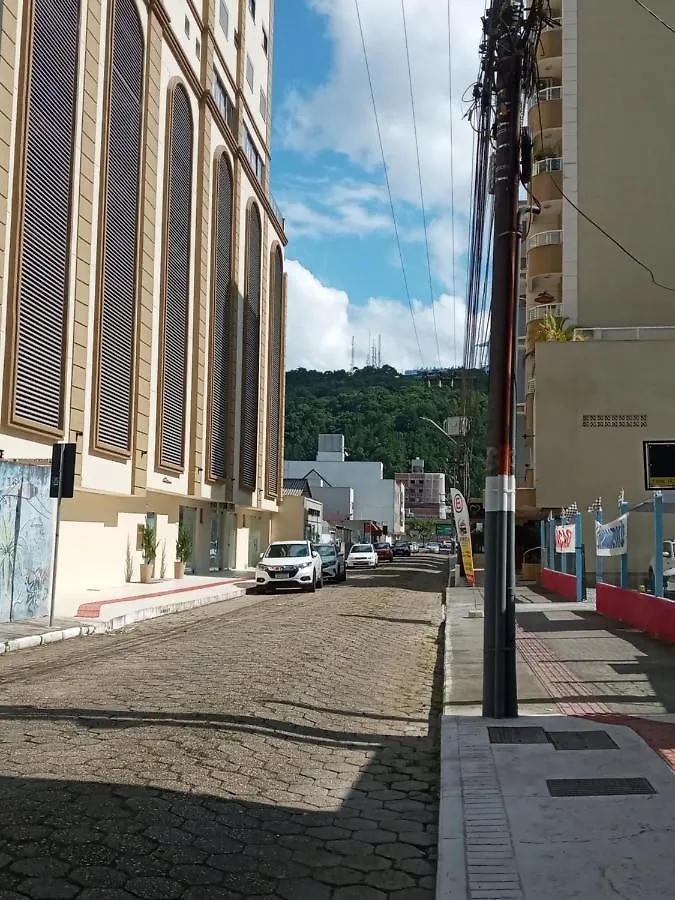 Appartamento Quarto Em Apartamento Da Sandra Balneário Camboriú 0*,  Brasile